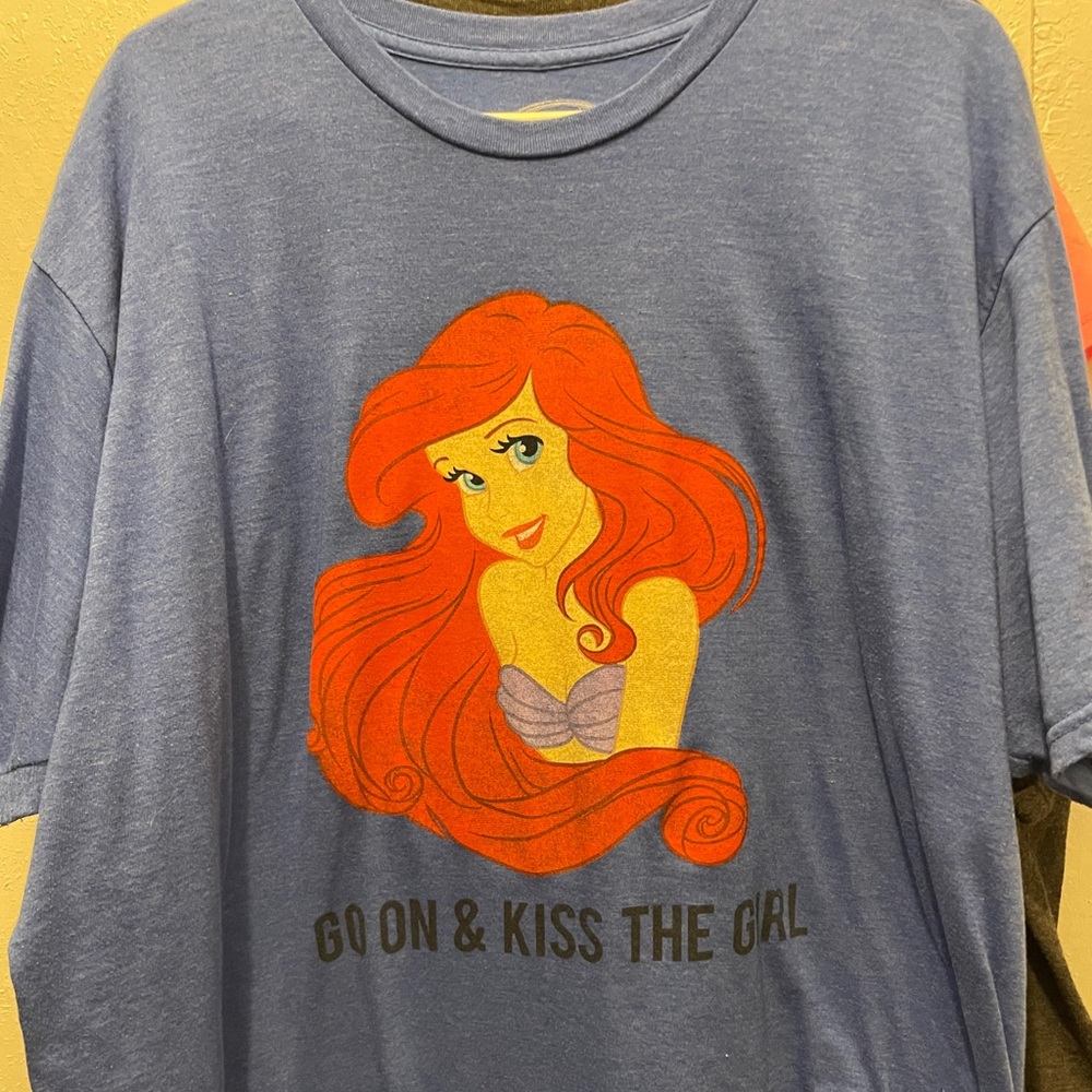 Ariel Tee size 2X.